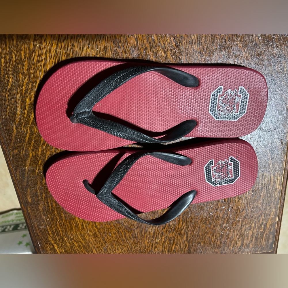 University of South Carolina Gamecock Flip Flops.  Size 8.
